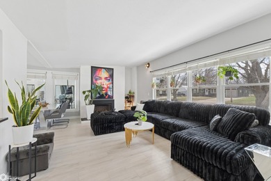 Modern living, completely reimagined. This fully updated home - photo 5