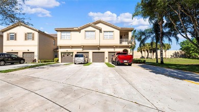 (private lake, pond, coastal) Townhome/Townhouse For Sale in Miramar Florida