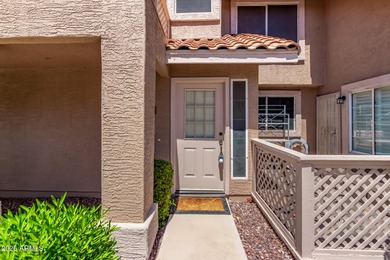 Val Vista Lakes Townhome/Townhouse For Sale in Gilbert Arizona