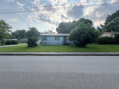 Lake Home For Sale in Cookeville, Tennessee