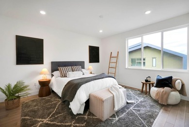 Built in 2021, this sophisticated townhouse-style condominium - photo 18