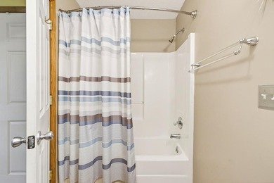 Calling all Dale Hollow Lake lovers! This charming and spacious - photo 23
