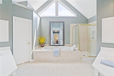Welcome to this beautifully maintained 4 BEDROOMS and 3.5 FULL - photo 27