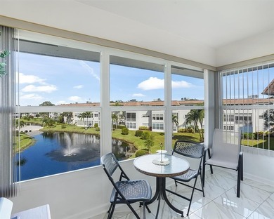 (private lake, pond, creek) Condo For Sale in Lauderdale Lakes Florida