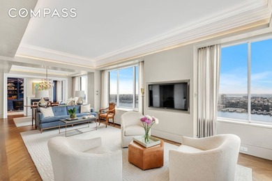 *Exclusive Skytop Sanctuary: A Luxurious Penthouse Retreat with - photo 3