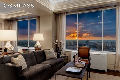 *Exclusive Skytop Sanctuary: A Luxurious Penthouse Retreat with - photo 9