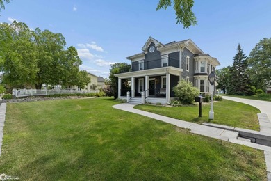 Step into timeless elegance with this beautifully restored 1890 - photo 2