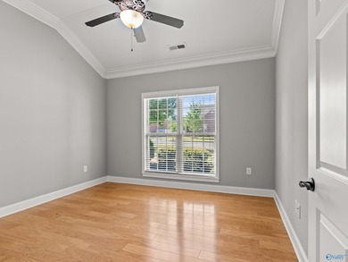 Move In Ready! Absolutely perfect condition with new paint - photo 24