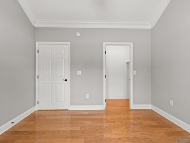 Move In Ready! Absolutely perfect condition with new paint - photo 25
