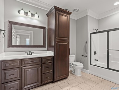 Move In Ready! Absolutely perfect condition with new paint - photo 26