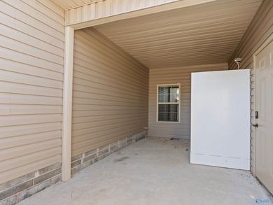 Move In Ready! Absolutely perfect condition with new paint - photo 35