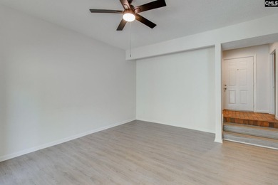 Low-maintenance living near Lake Murray is right here in the - photo 9