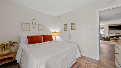 Escape to the beauty of Lake Monroe and discover easy, turnkey - photo 20