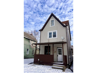 Allegheny River Home For Sale in New Kensington Pennsylvania