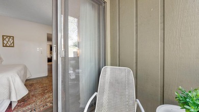Escape to the beauty of Lake Monroe and discover easy, turnkey - photo 22