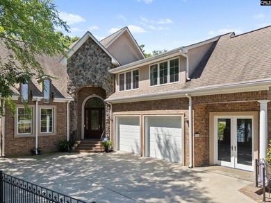 Welcome to this stunning luxury residence in the gated community - photo 2