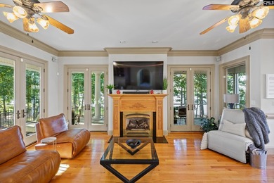 Welcome to this stunning luxury residence in the gated community - photo 8