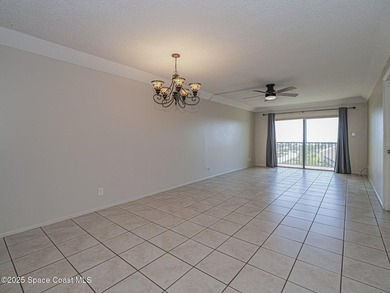 Unlock the potential of this charming coastal fixer with ocean - photo 28