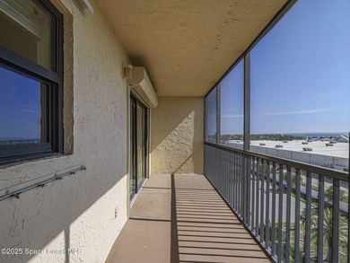 Unlock the potential of this charming coastal fixer with ocean - photo 34