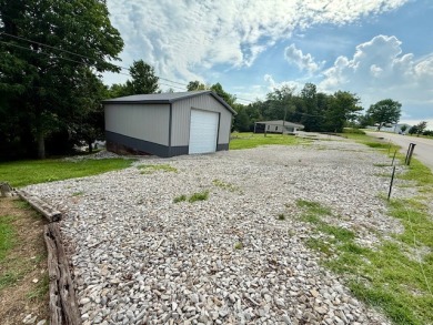Your Lake Escape with 24x40 Steel Outbuilding! - Lake Lot For Sale in Mammoth Cave, Kentucky