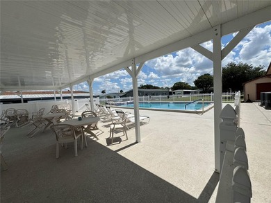 Charming 2-Bedroom, 2-Bath Home on a Corner Lot Near Lake Henry - photo 45