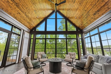Introducing a beautifully crafted 2023 custom lakefront home in - photo 4