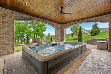 Introducing a beautifully crafted 2023 custom lakefront home in - photo 6