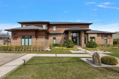 Lake Home For Sale in Bloomfield Hills, Michigan