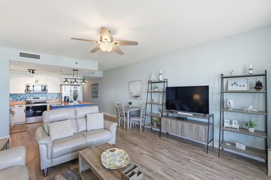 Welcome to Laketown Wharf 1510 -- your elevated escape in the - photo 14