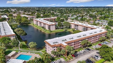 Lake Condo For Sale in Tamarac, Florida