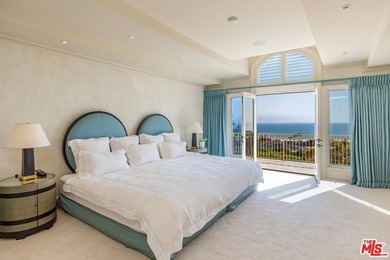 Private Malibu Ocean-View Estate on approx. 5 acres spanning 13 - photo 24