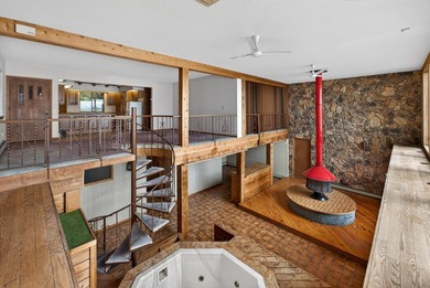 Discover a truly unique lakefront retreat filled with character - photo 24