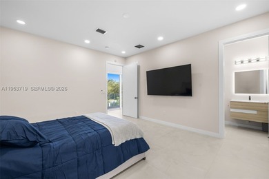 A recently completed modern residence offering refined scale - photo 28