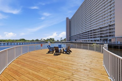 Welcome to Laketown Wharf 1510 -- your elevated escape in the - photo 33