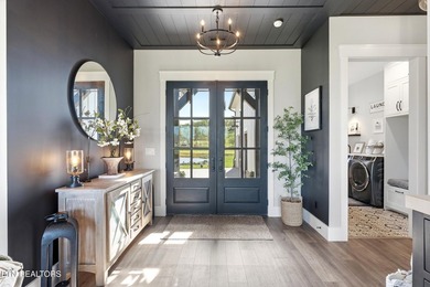 Welcome to 455 Old Barn Lane, a stunning Modern Farmhouse - photo 4