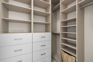 A recently completed modern residence offering refined scale - photo 37