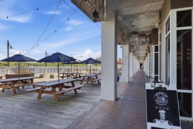 Welcome to Laketown Wharf 1510 -- your elevated escape in the - photo 38