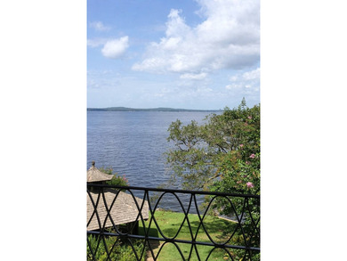 Sellers are a motivated military family. Discover an exceptional - photo 40