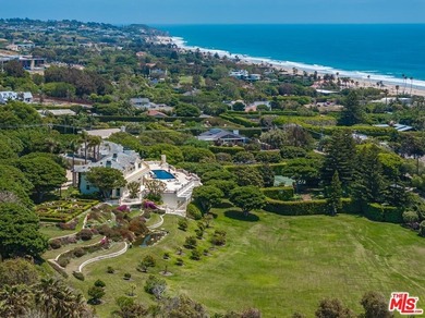 Private Malibu Ocean-View Estate on approx. 5 acres spanning 13 - photo 41