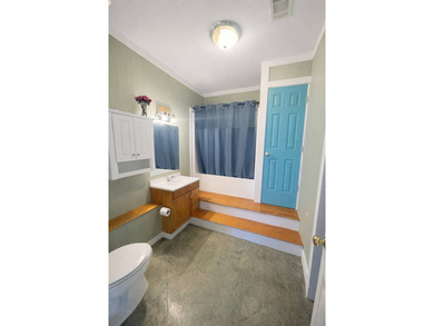 Sellers are a motivated military family. Discover an exceptional - photo 42
