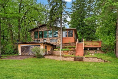 Discover a truly unique lakefront retreat filled with character - photo 43