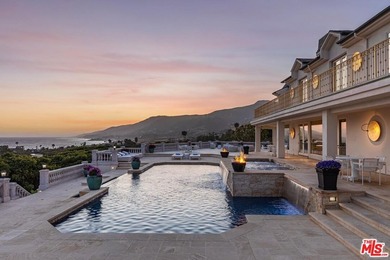 Private Malibu Ocean-View Estate on approx. 5 acres spanning 13 - photo 45
