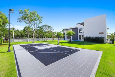 A recently completed modern residence offering refined scale - photo 46