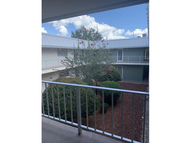 Beautifully updated 2-bedroom, 1-bath second-floor condo in the - photo 8