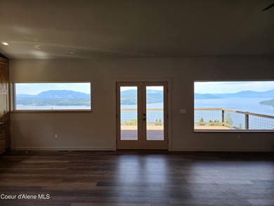 Mountain-Top Lake View Home on 13 Acres Bordering National - photo 12