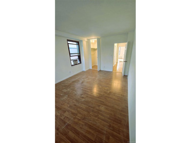 Move right into this beautifully renovated 2-bedroom, 1-bath - photo 14