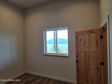 Mountain-Top Lake View Home on 13 Acres Bordering National - photo 28