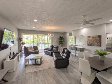 Gorgeous! Experience five star luxury living! 2nd floor (top - photo 1