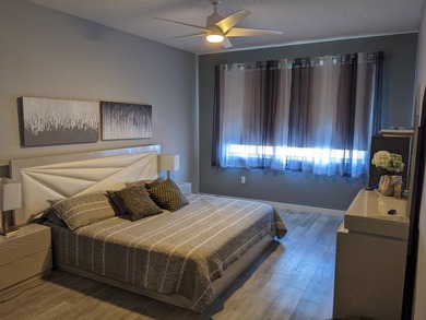 Gorgeous! Experience five star luxury living! 2nd floor (top - photo 4