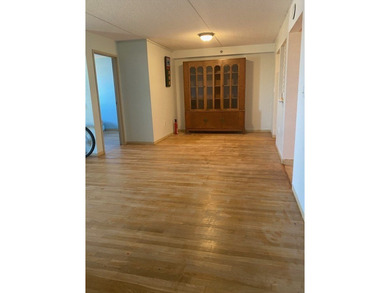PRICE REDUCED. Waterfront 2 bedroom, 2 full bath unit. Panoramic - photo 5